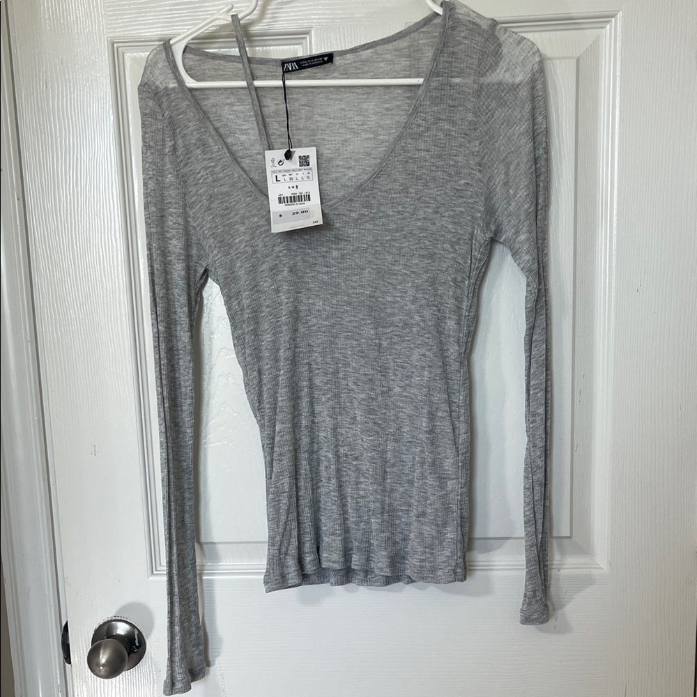 Zara Light Gray V-Neck Long Sleeve Top